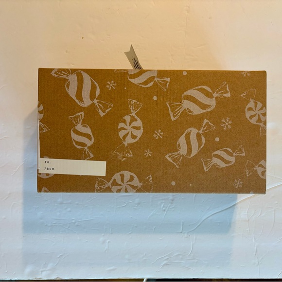 Rae Dunn Red Peppermint Kisses Mug with Candy Cane Ornament New in Box Red - Picture 2 of 8